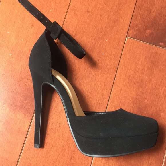 Brand New In Box Black Platform Maryjanes - Picture 4 of 7